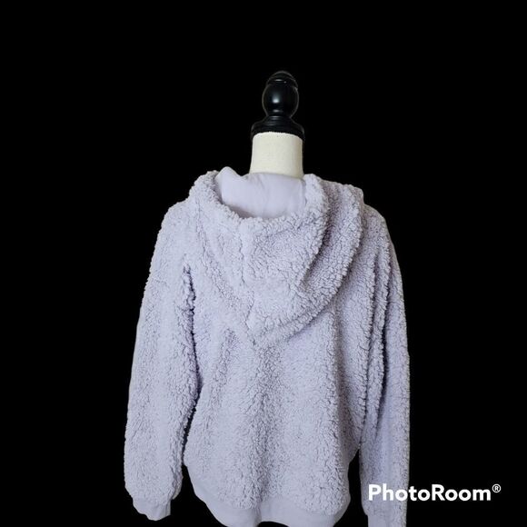 Z by Zella Teddy Bear Hoodie with Kangaroo Pocket. Size L. - Picture 6 of 9